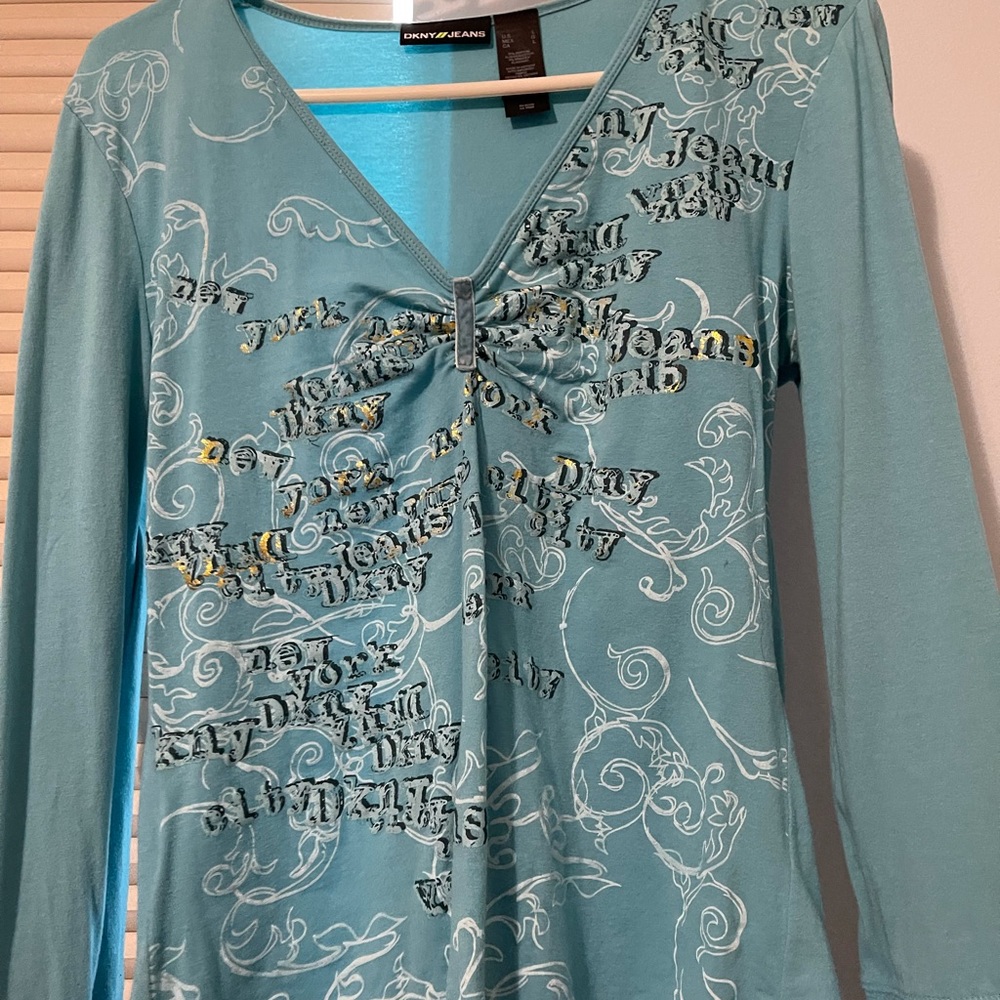 SHIPPING NOT INCLUDED - dry cleaned